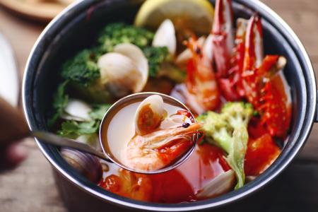 食品行業(yè)必備資質之食品經(jīng)營許可證？（已解決）